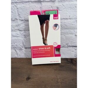 Mediven Sheer & Soft 20-30 mmHg Compression Stockings Calf Petite IV Natural